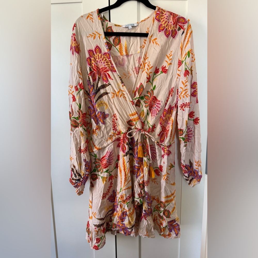 Blue Island Beach. Floral Coverup. Size large